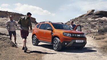 Yeni Duster SUV'nin yeni &ouml;n y&uuml;z tasarımı 
